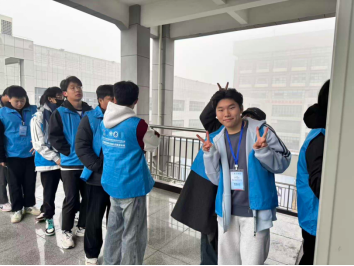 志愿纪实|2025一带一路暨金砖国家技能发展与技术创新大赛志愿服务工作 网络技术咨询服务