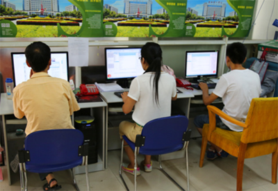 陕西国防工业职业技术学院2015年招生咨询工作有序开展